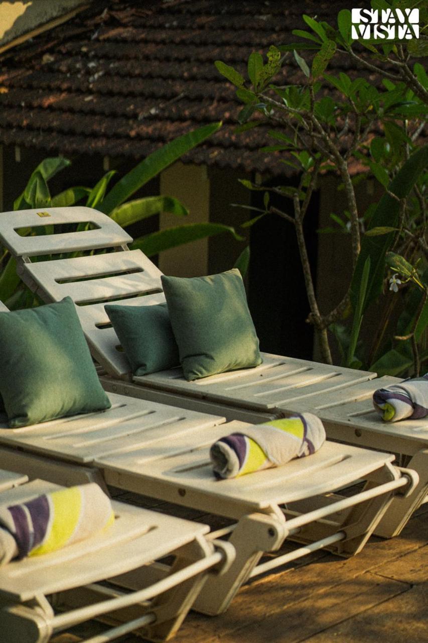 Stayvista At Amalia By Tellado With Pool, Wifi Assagao エクステリア 写真